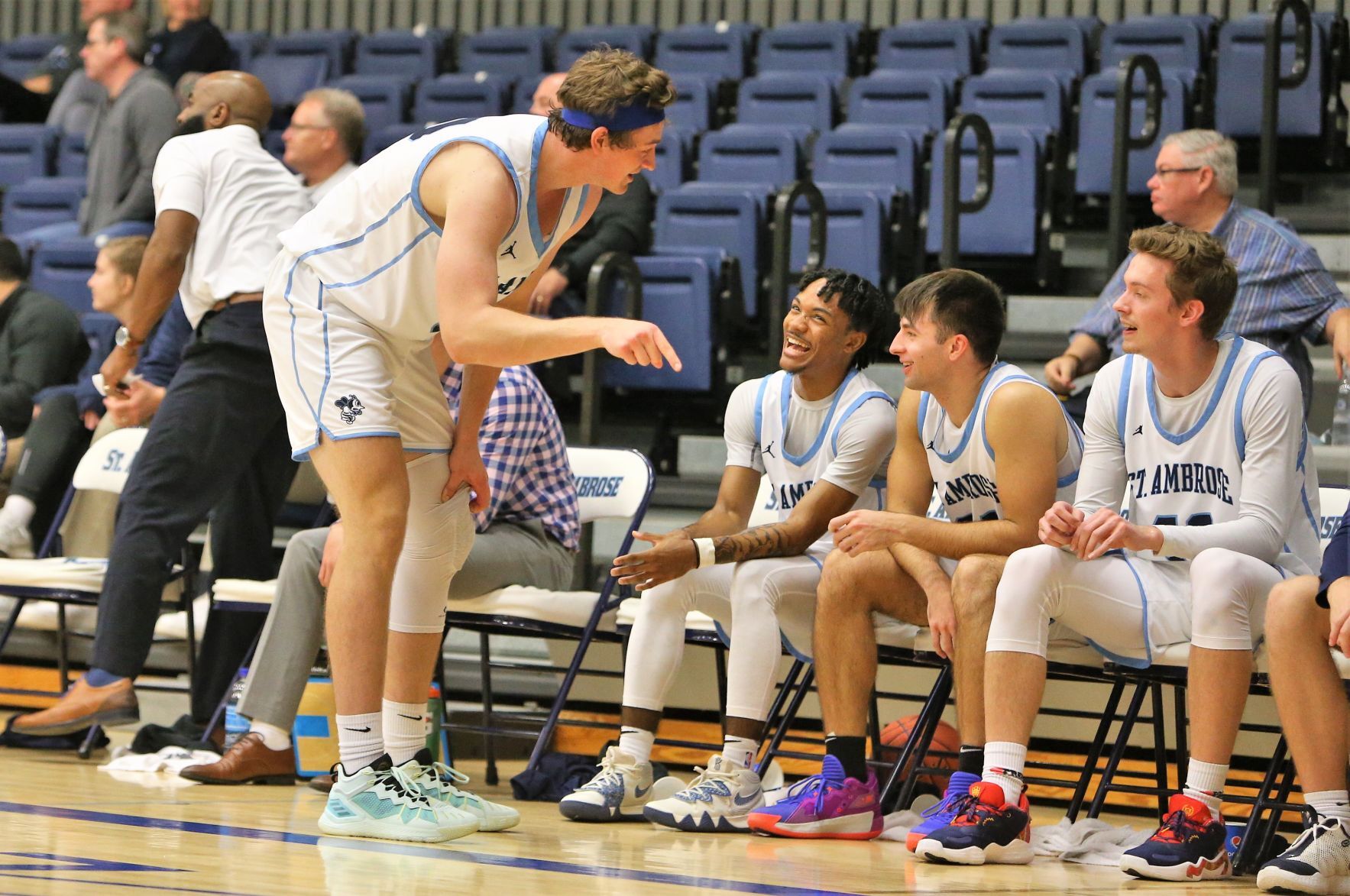 111021-qc-spt-sau judson mens bball28.jpg